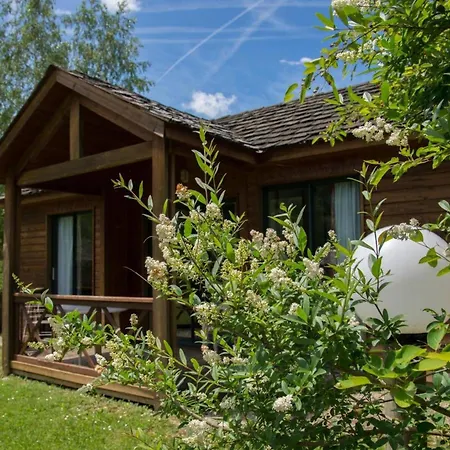 2 Les De Booz 4-6 Personnes Chalet