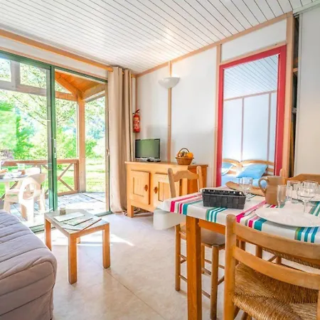 Chalet 2 Les De Booz 4-6 Personnes